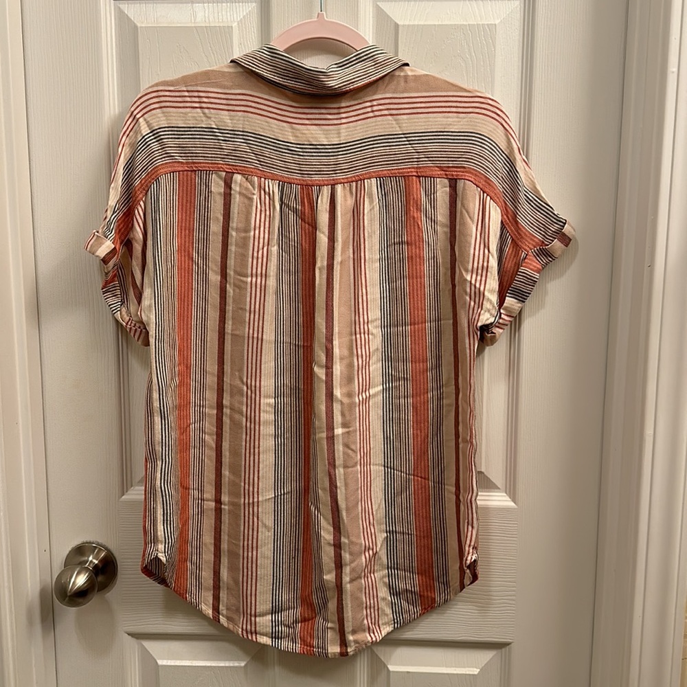 Universal Thread top - Picture 5 of 5